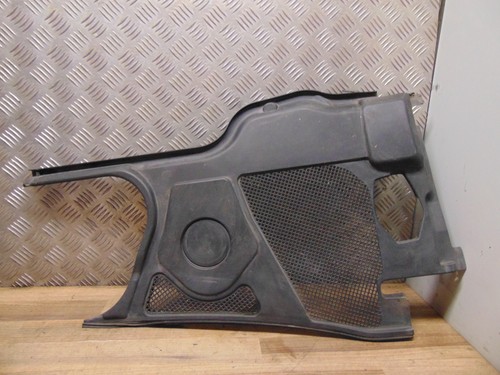 Audi d3 wasserkasten - 4e,